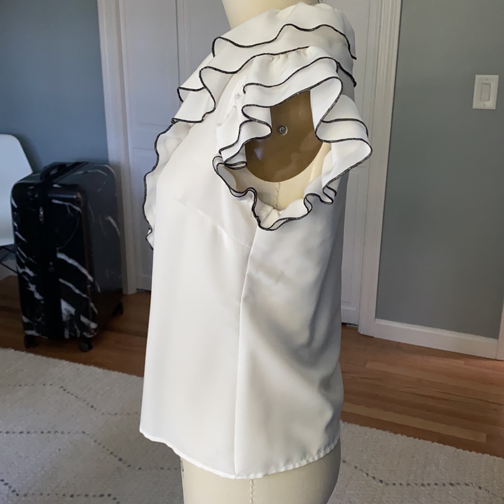 White Blouse with Ruffles - Picture 3 of 5